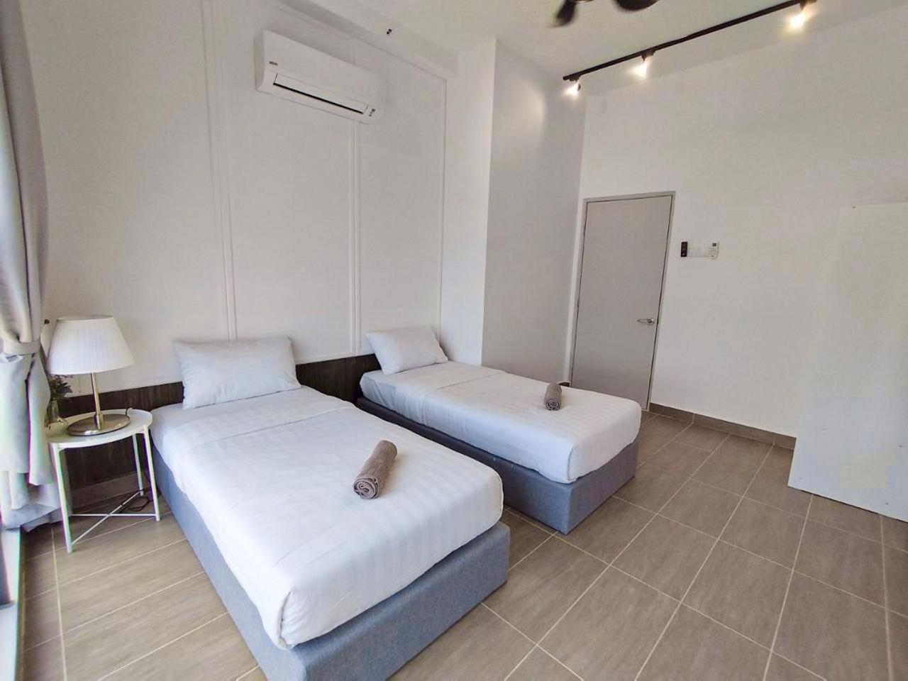 Troika Kota Bharu Penthouse Homestay 2 Rooms Ngoại thất bức ảnh