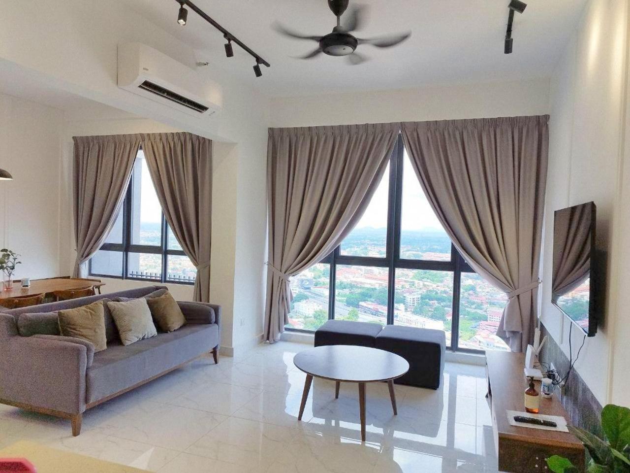 Troika Kota Bharu Penthouse Homestay 2 Rooms Ngoại thất bức ảnh